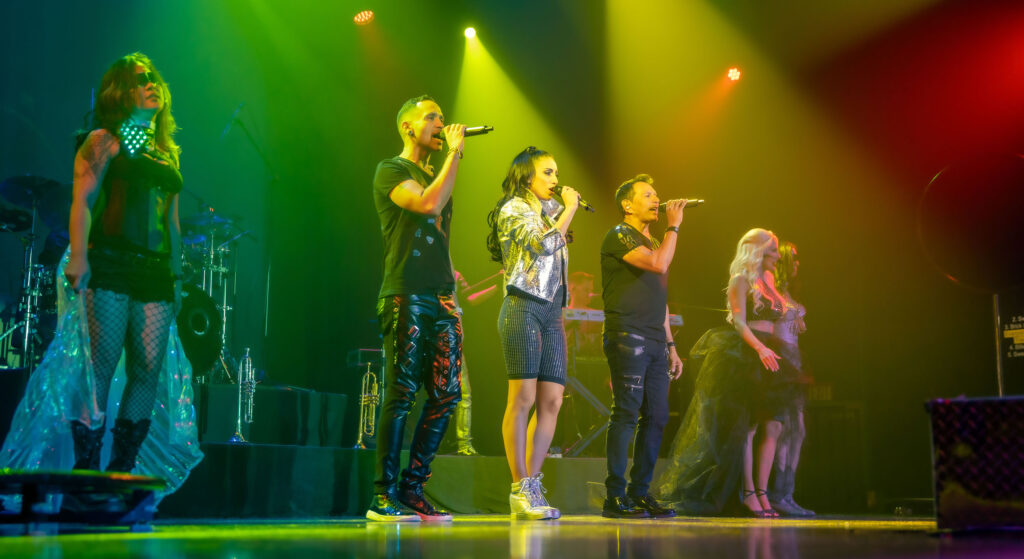 Singers and dancers - Live Show Las Vegas